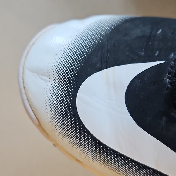 Nike Youth Wide Baseball Cleats - Picture 9 of 12